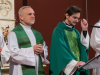 P. Matthias (re.) ist Vorsteher des Gottesdienstes, Pfarrer P. Arkadiusz ist heute Mit-Vorsteher