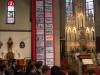 Feier der Firmung in der Pfarre Gersthof-St.Leopold mit Propst Maximilian FÃ¼rnsinn als Firmspender