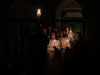 Lumen Christi - das Licht Christi - zieht in die Pfarrkirche ein -Osternacht-Lichtfeier 2023