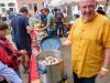 Gutes Essen beim Pfarrfest 2024 von Gersthof-St.Leopold