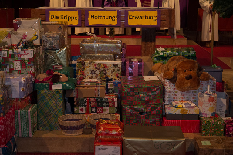 Diese Weihnachtspakete sagen: “du bist nicht abgeschrieben”