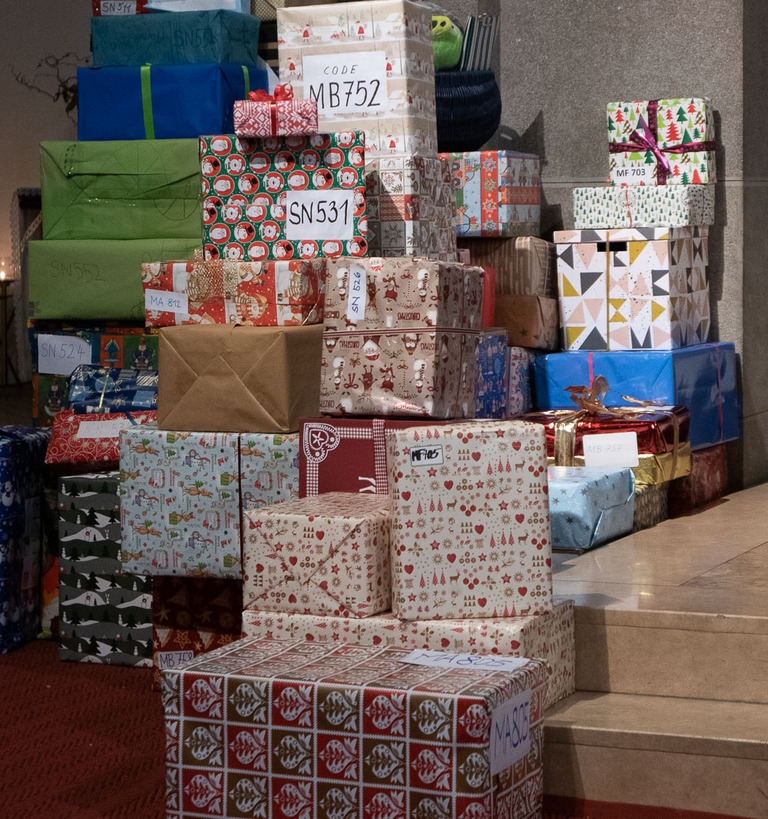 Viele Weihnachtstische wurden wieder gedeckt