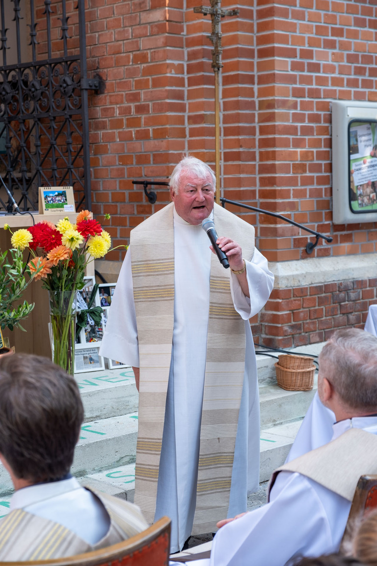 Dank an Norbert Rodt für 44 Jahre als Pfarrer